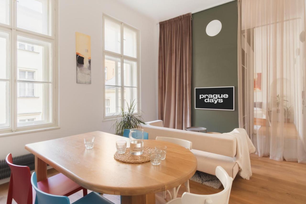 Apartment Days - Spacious Designer In Center - Powder Tower *