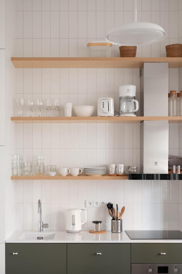 Days - Spacious Designer In Center - Powder Tower Apartment *